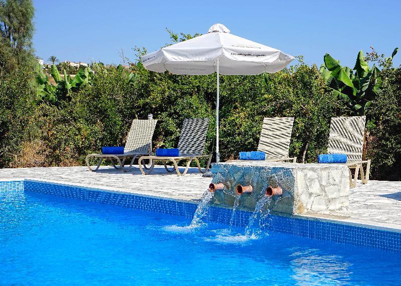 Oniros By Prestige Bookings Peyia Exterior foto
